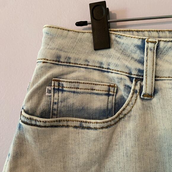 Judy Blue Women's size 16W Slim Fit Light Wash Jeans Minimalist Stretchy - Picture 3 of 10